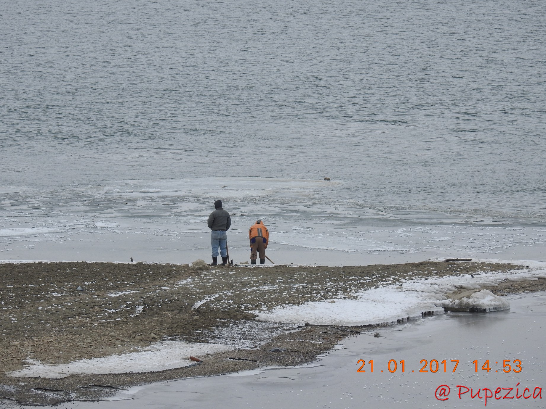 DJ223 - Drumul Frumos catre Delta Dunarii, iarna. Ianuarie 2017. Dunarea la Capidava