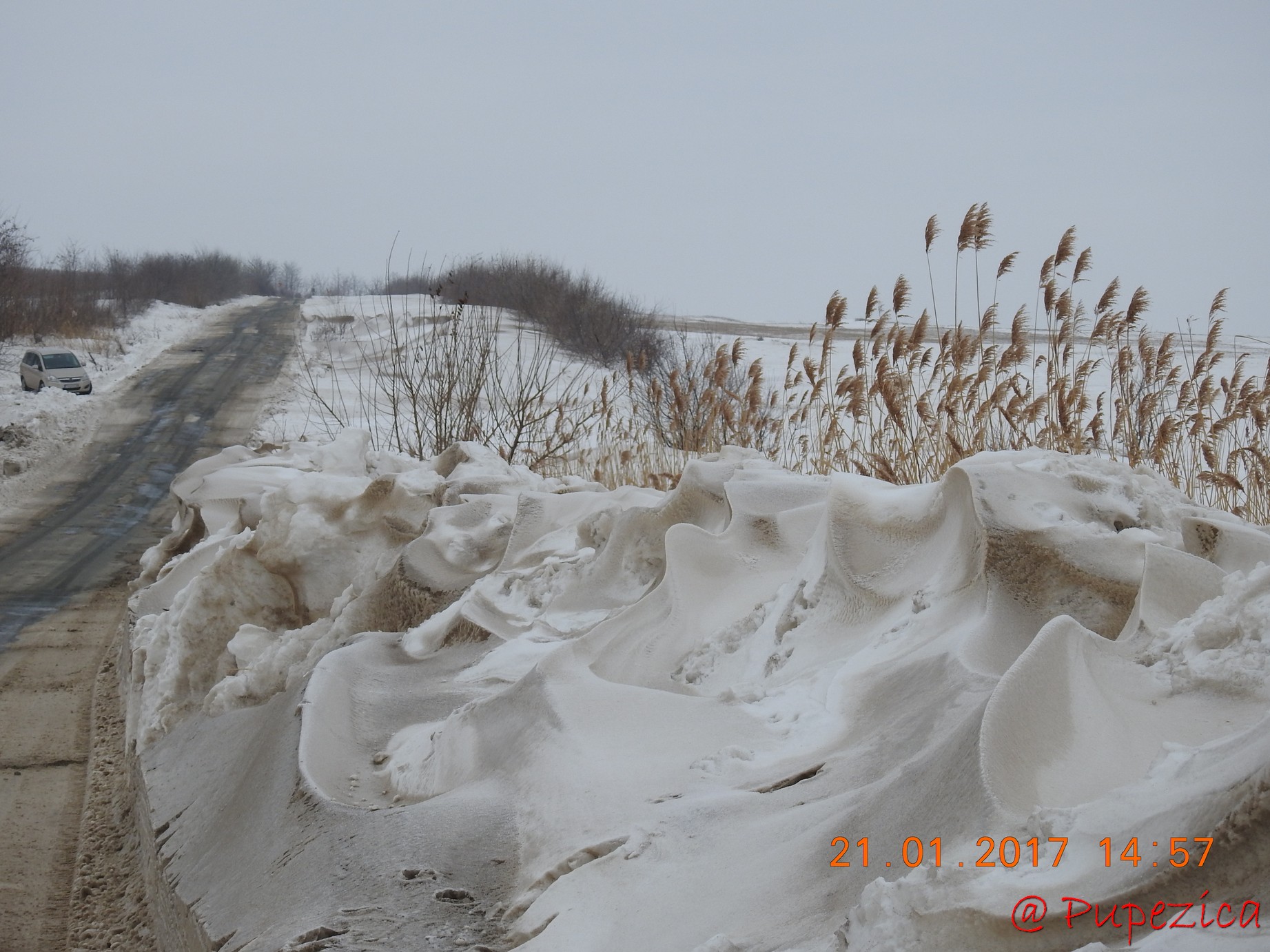 DJ223 - Drumul Frumos catre Delta Dunarii, iarna. Ianuarie 2017. Nameti dantelati