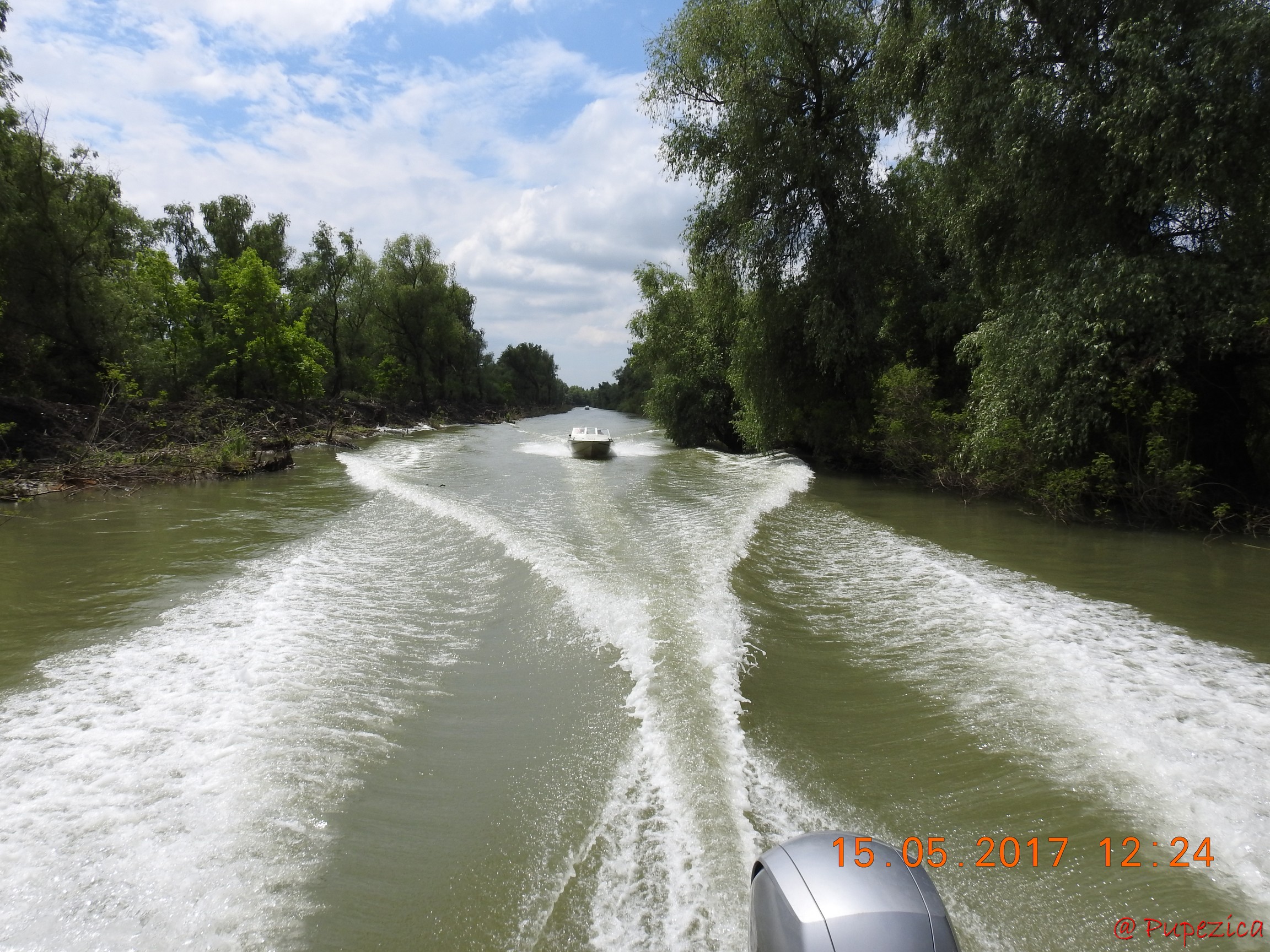 Intrunire in Delta Dunarii nr. 1 pe 2017. Convoi pe Canalul Uzlina